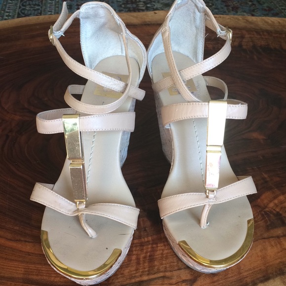 Wedged sandals with Gold - Picture 3 of 4